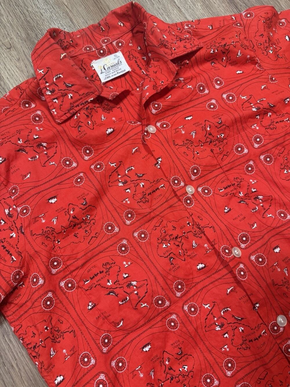 Mens Vintage Rare Size Small 50s / 60s Red Novelty Map Vacation Button Down